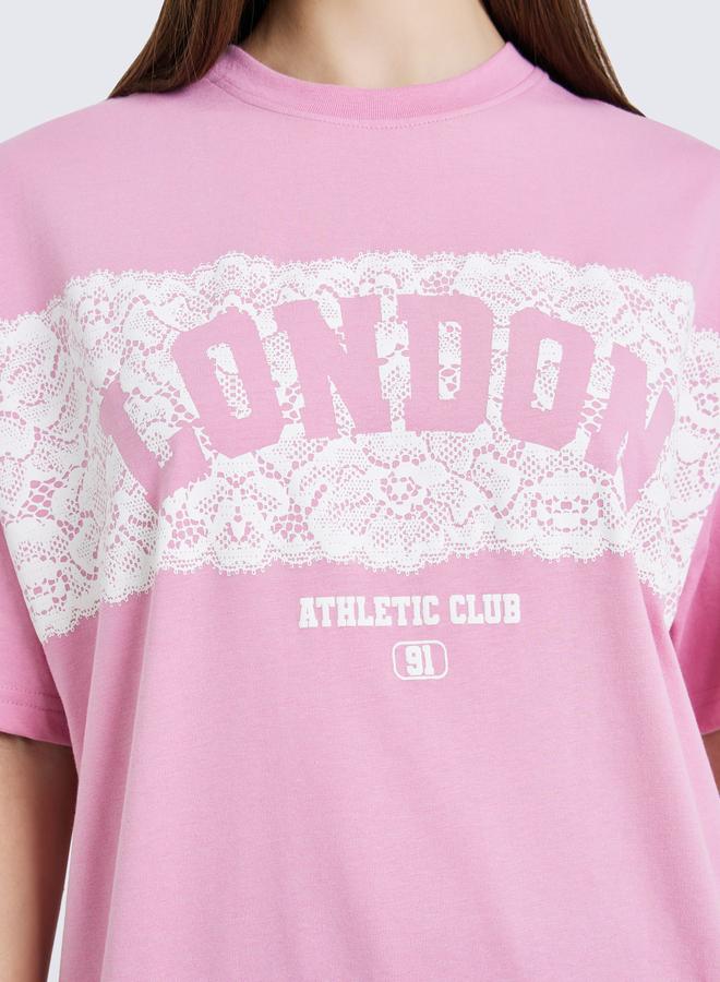 ستايلي تيشيرت بشعار لندن وقصة واسعة - Image 4